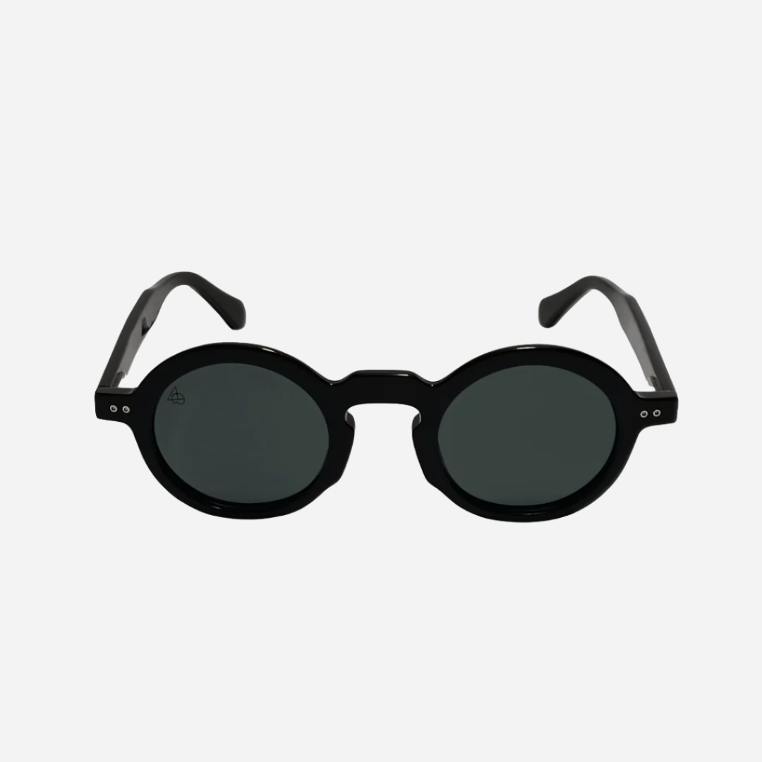 Round Small All Black